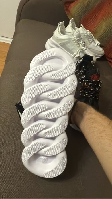 Versace Chain Reaction