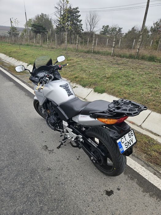 Honda CBF600 (PC38) 2005 600cc 79cp 68.000km