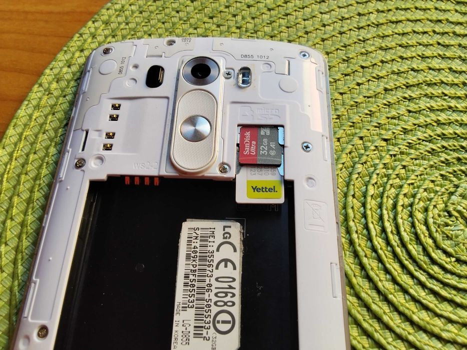 страхотен евтин смартфон с сменена чисто нова батерия LG 3