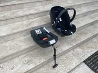 Scoica Cybex Aton si baza prindere Isofix
