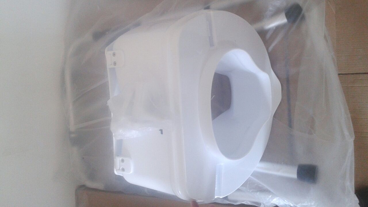 Inaltator wc cu capac 15 cm