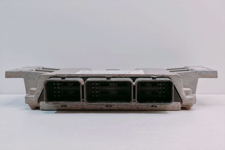 ECU Calculator Motor Magneti Marelli 16735044 / 9657429380 Citroen C4