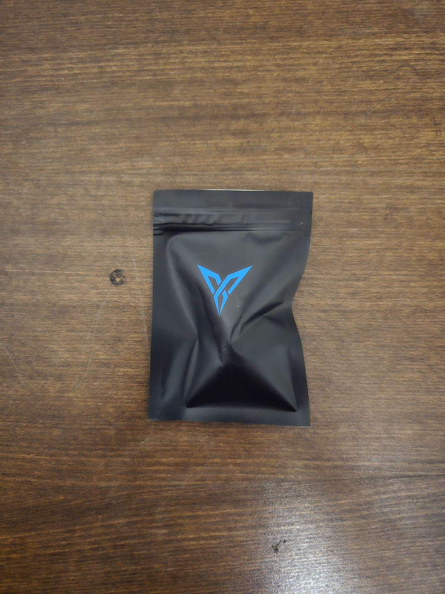 Flydigi Vader 4 Pro водещ геймпад