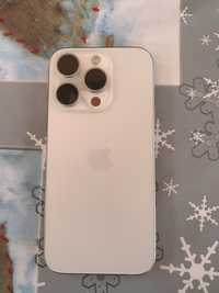 Iphone 15 pro white