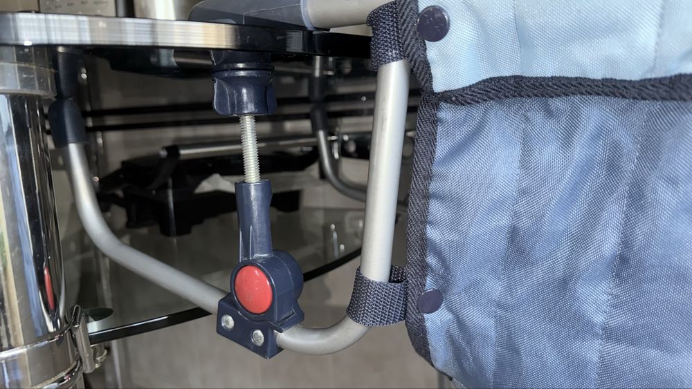 Scaun de masa pliabil bun pentru calatorii voiaj