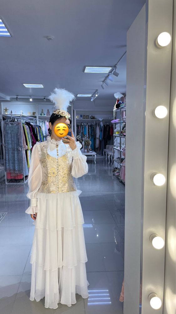 Ұзату көйлек кәжекеймен сатылады