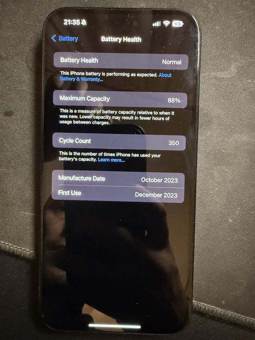 iPhone 15 Pro Max 256 GB-Impecabil la cutie + accesorii originale
