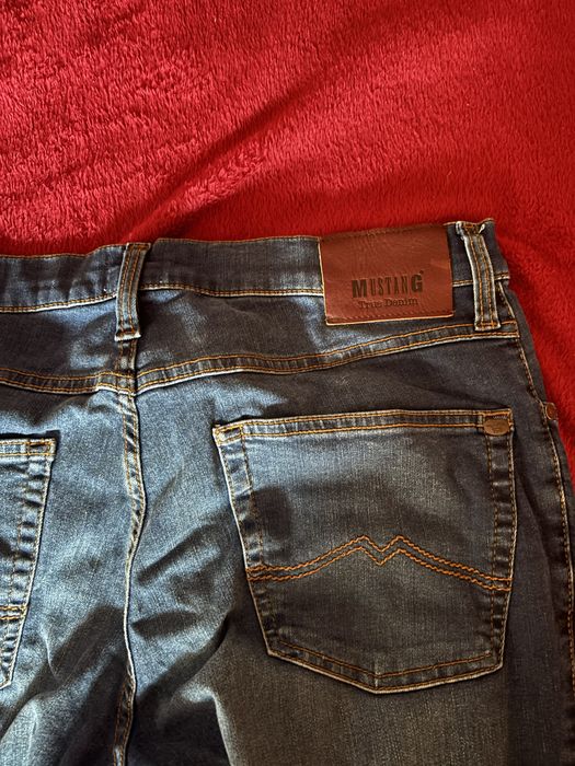 Blugi Mustang barbati