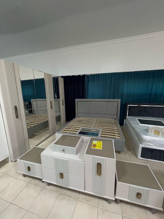 Срочно продается спальная гарнитура