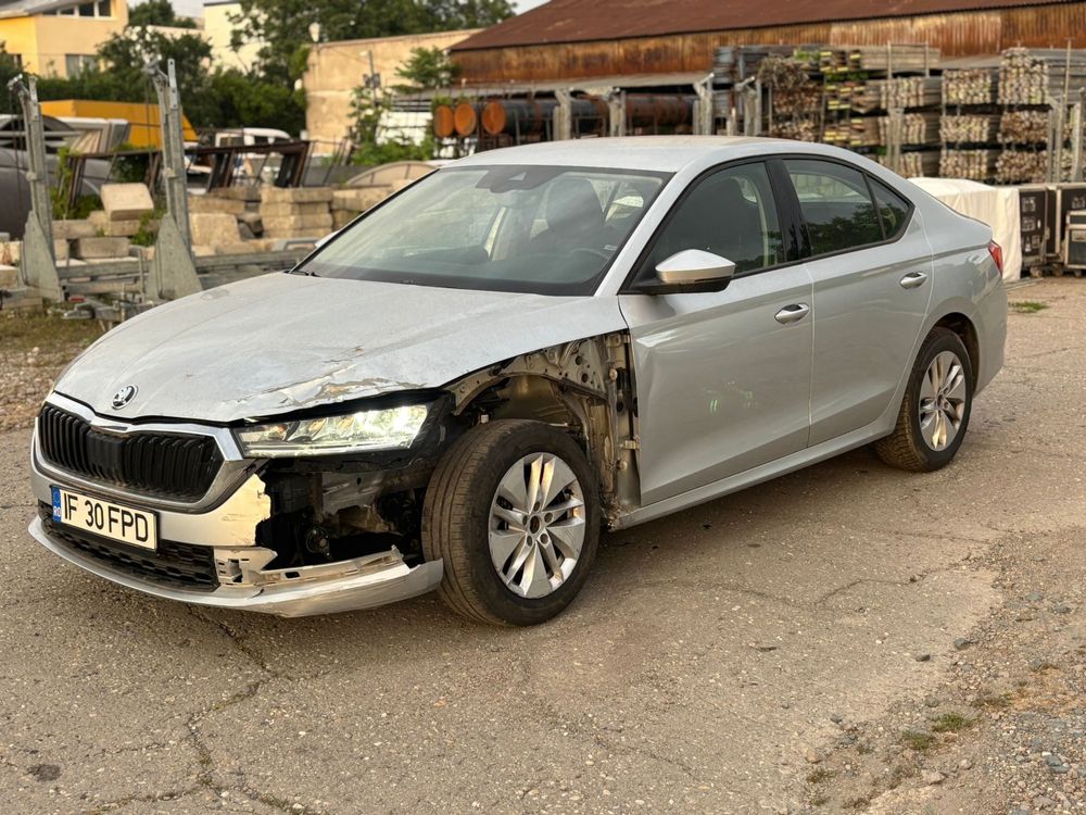 Skoda Octavia 4  2.0 tdi usor avariat 2023
