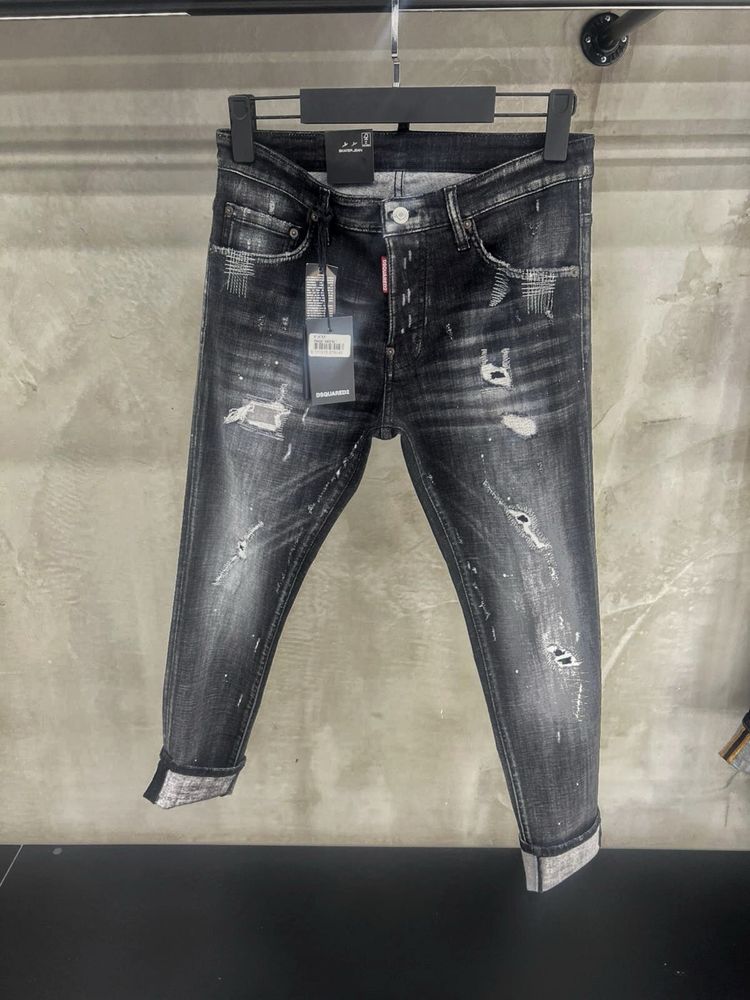 Blugi dsquared2 negrii colectia noua top