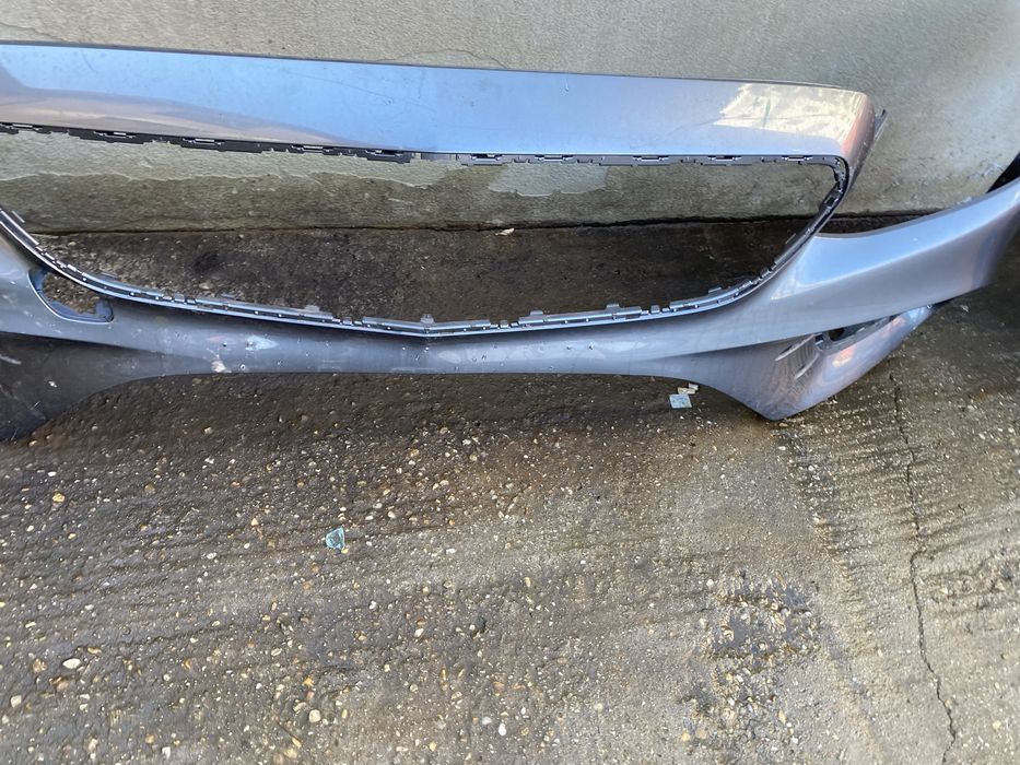 Bara fata Mercedes Benz E Class W213 AMG