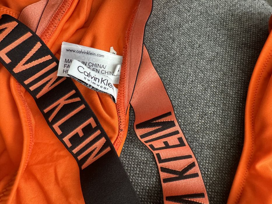 Calvin Klein оригинален страхотен бански