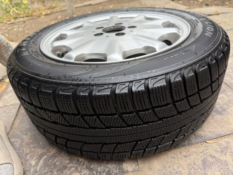 Резина с дисками на мерседес