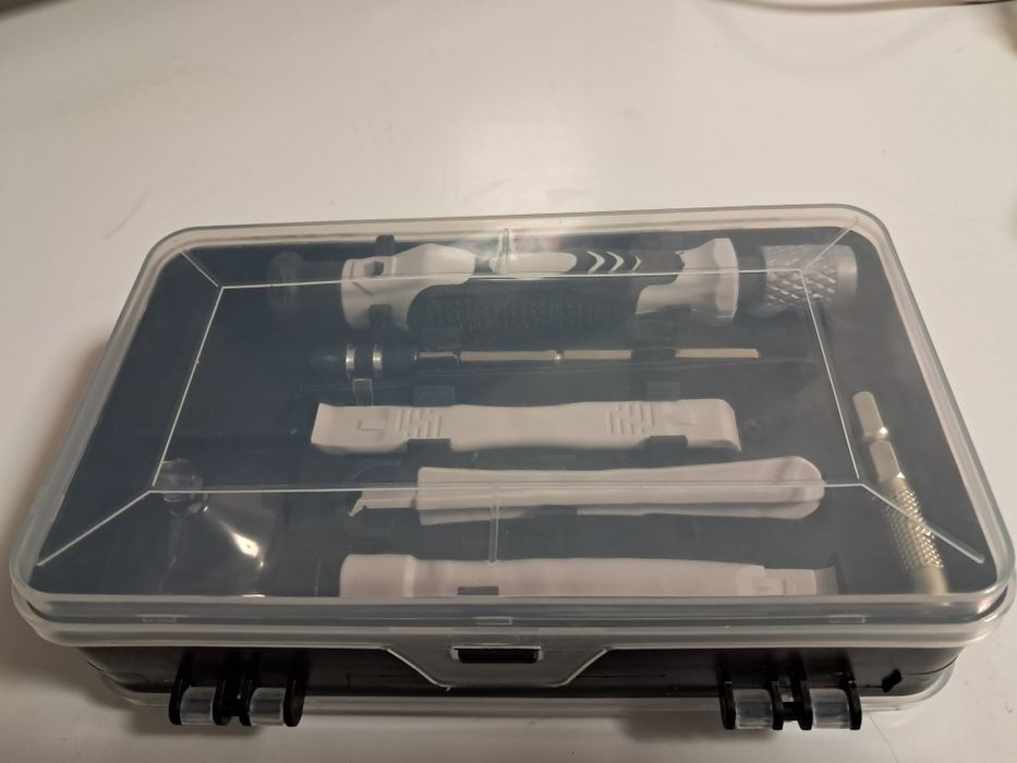 Trusă pentru telefoane