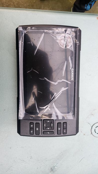 Сонар Garmin striker vivid 9