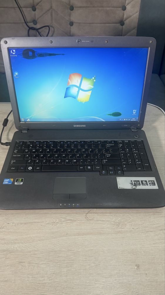 Notbuk Samsung sotiladi