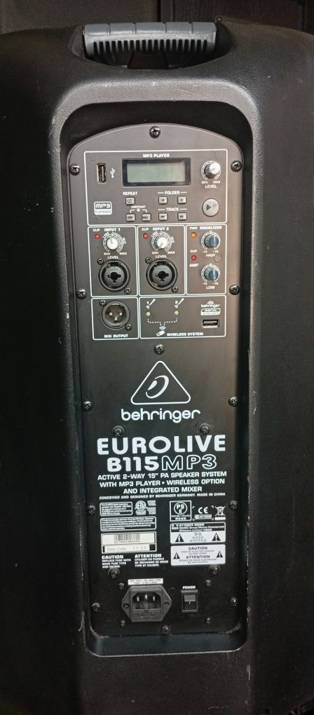 Професионална активна тонколона 15-ка BEHRINGER B-115