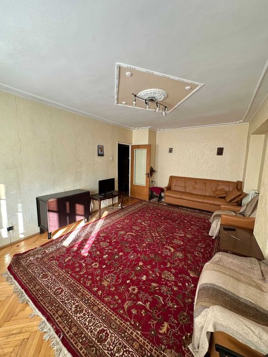 Pers Fizica vand apartament 3 camere in Alexandru- Pasaj Octav Bancila