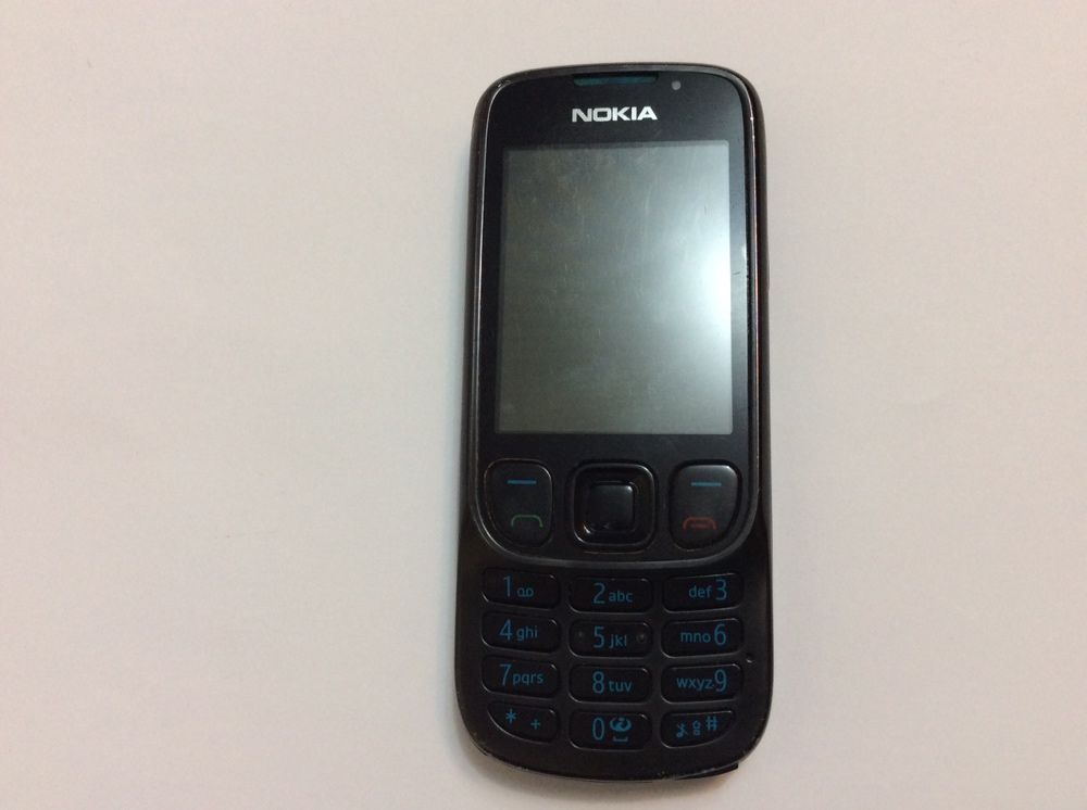 Nokia 6303 ci ,orice retea ,model clasic pe butoane, negru