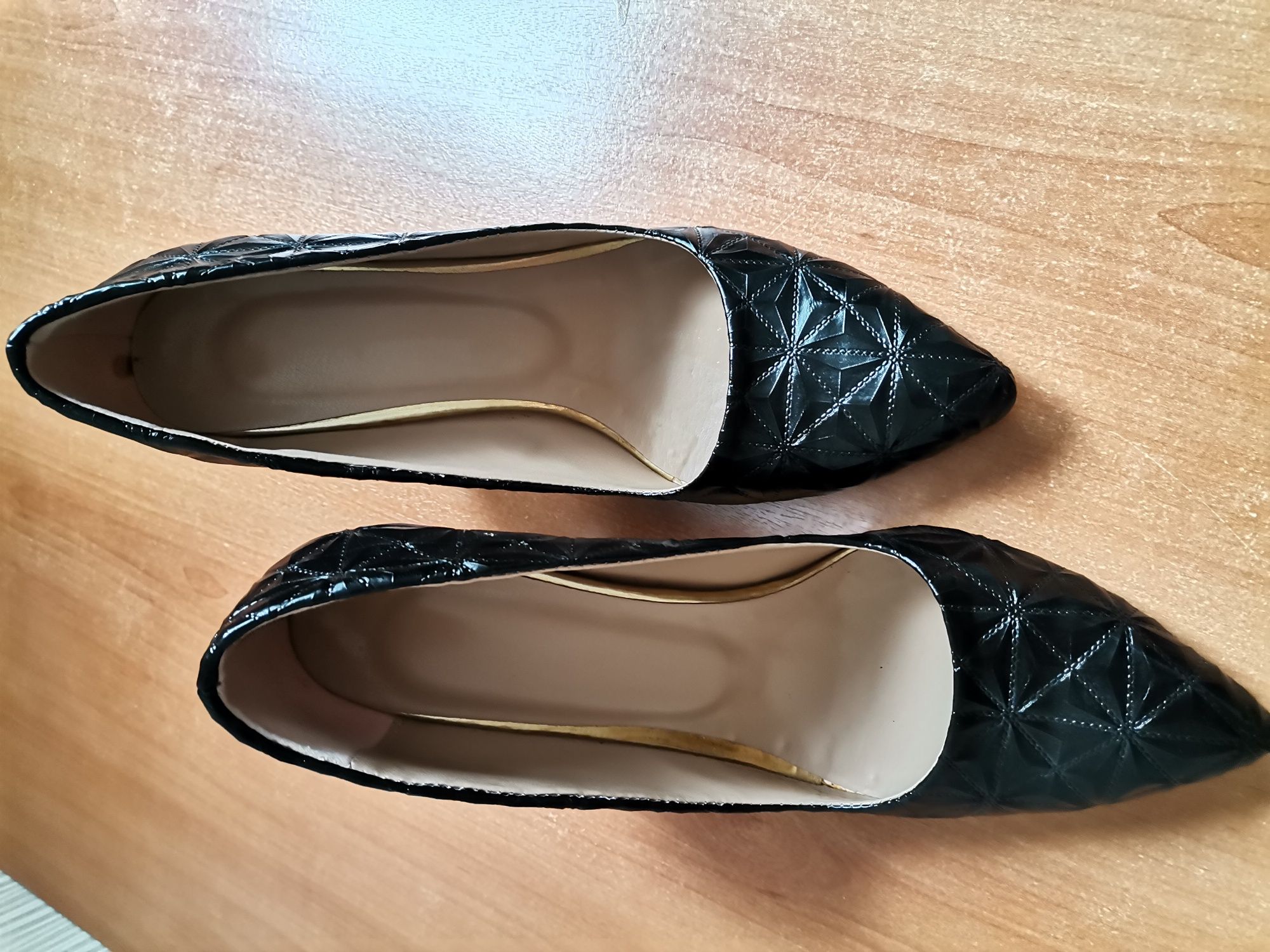 Дамски обувки Vikont