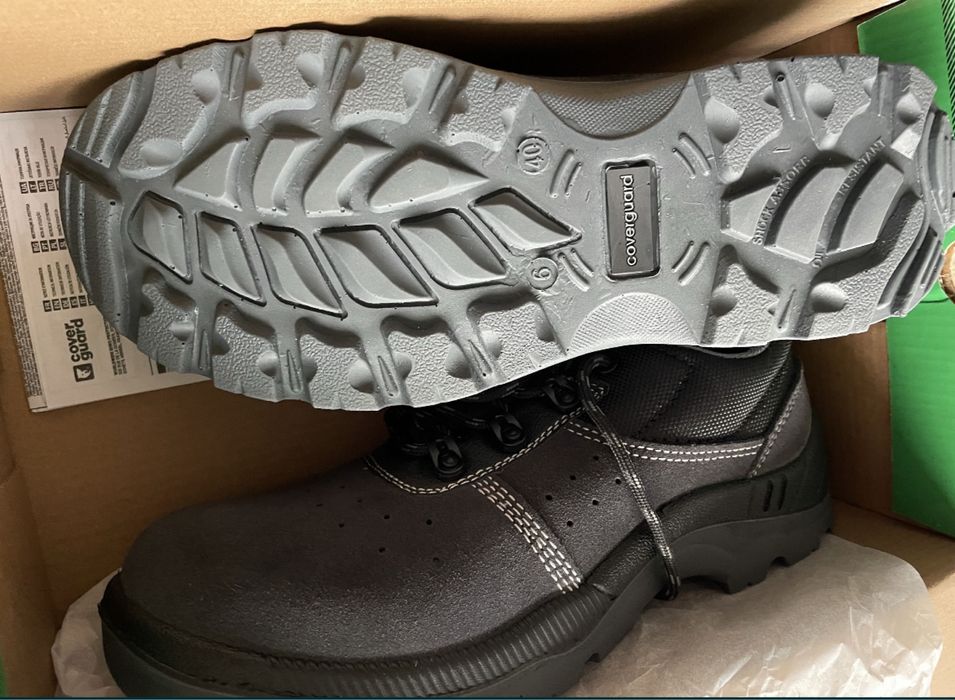 Incaltaminte de securitate din piele m40