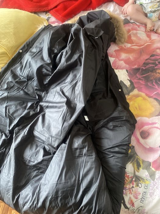 Зимний пуховик в хорошем состоянии