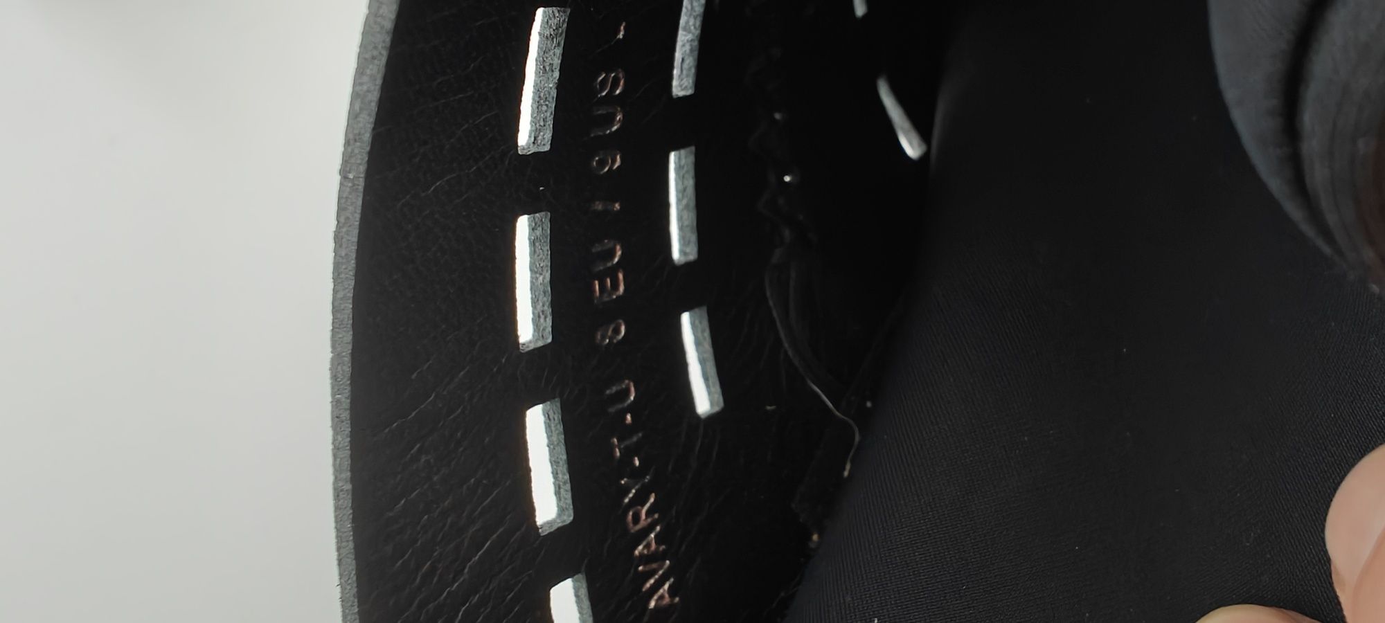 Vând sneakers Bally size 8