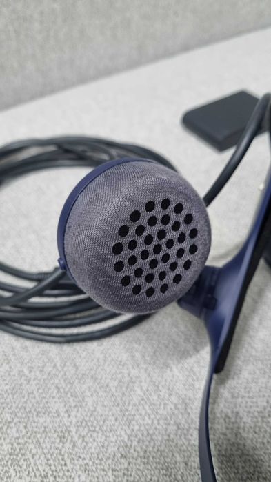 HTC Vive Pro Eye (Headset only)