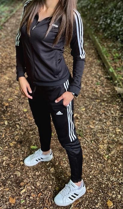 Спортен панталон Adidas S-M дамски