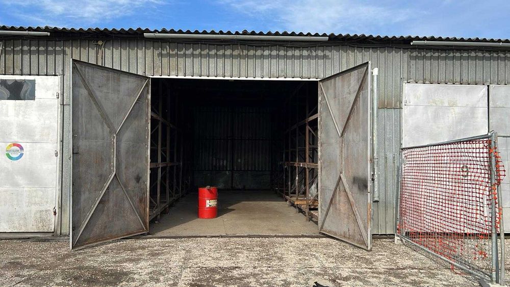 Inchiriem Hale si Boxe (spatii depozitare)