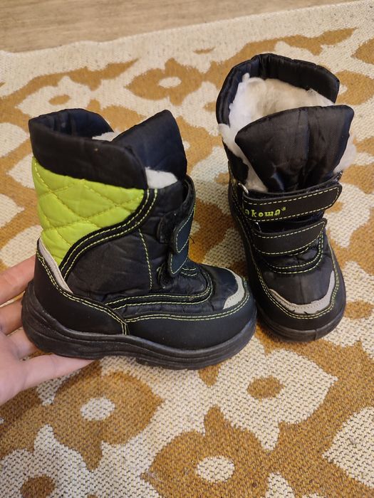 Продам зимние сапоги