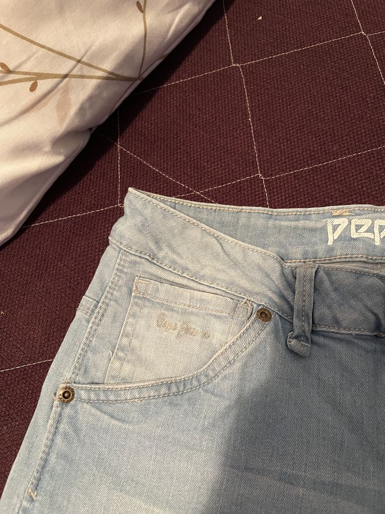 Pantaloni scurti , pepe jeans masura 27