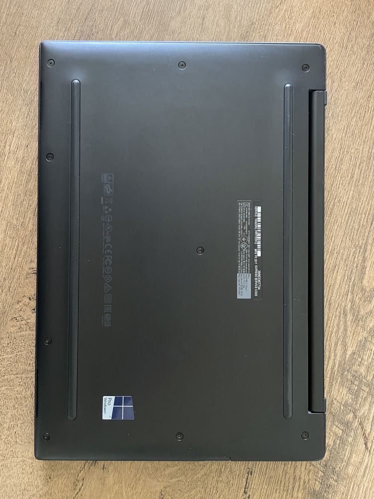 Laptop Dell Latitude 7370 ultrabook carcasa carbon