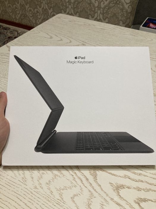 Magic Keyboard / iPad Pro 12.9-inch