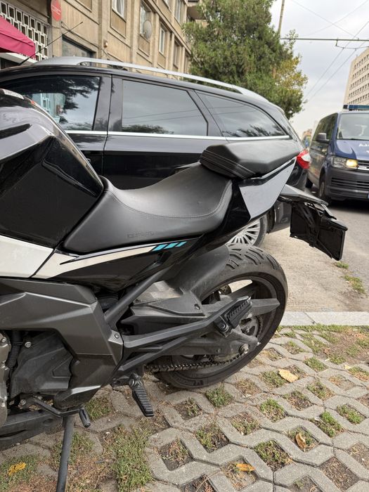 CF Moto NK 650