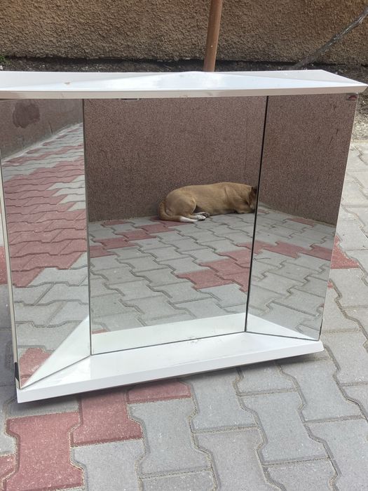 Vind chivetă completă si oglindă cu dulap