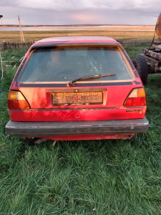 Гольф 2 1985 1,8