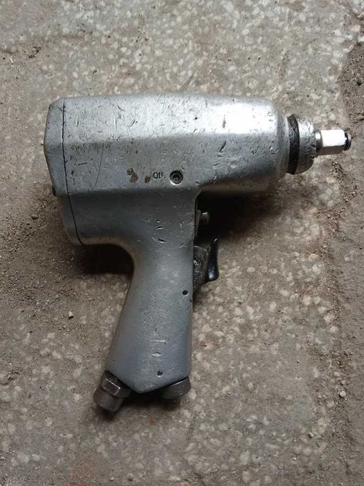 Пневматичен ударен пистолет Desoutter 240 Drive