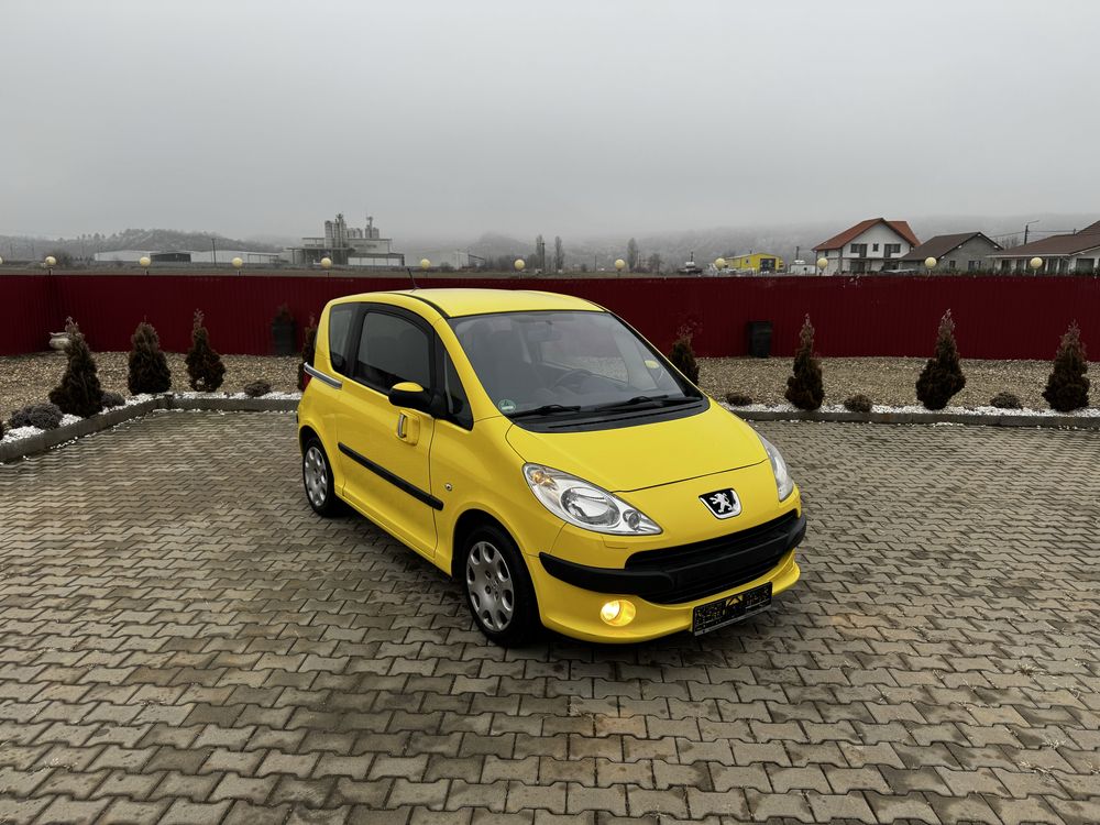 PEUGEOT 1007 AUTOMAT+PADELE EURO 4 km reali clima senzori impecabil