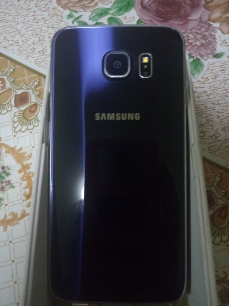 Продам Samsung Galaxy S6 за