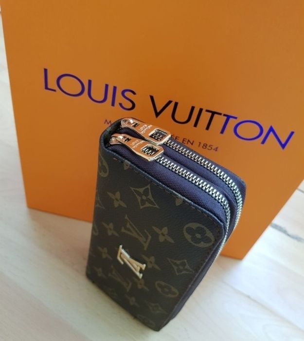 Portofele duble dama, logo metalic auriu, super model