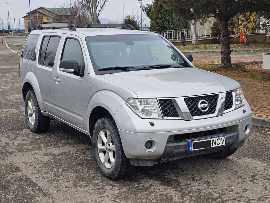 Nissan Pathfinder 4x4 - 2.5 diesel 7 locuri 2007 Euro4