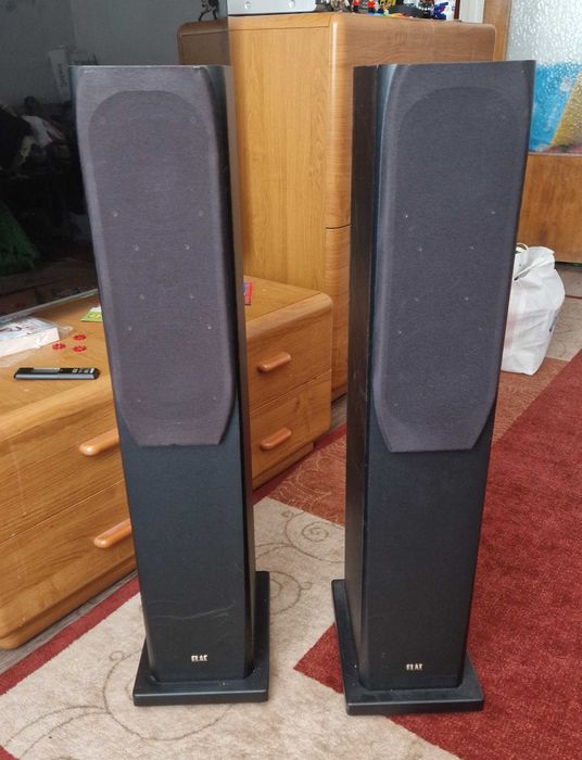 Boxe coloane ELAC FS 57 stare foarte buna