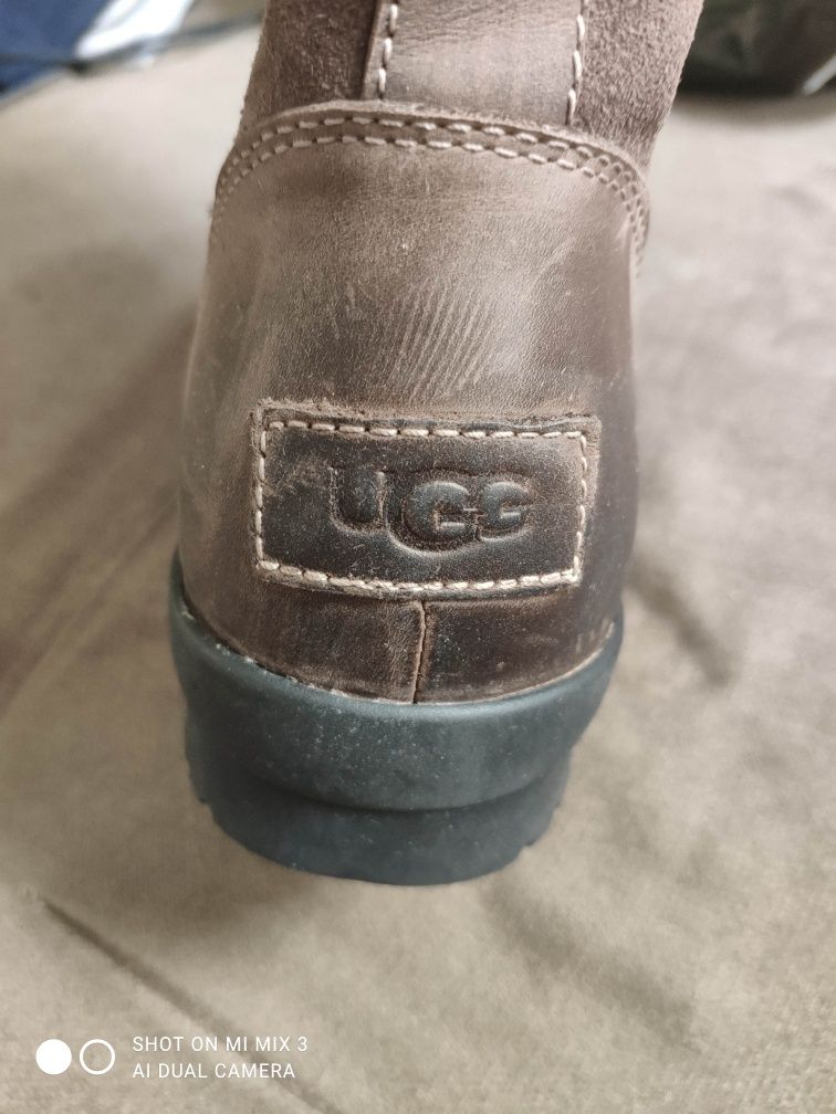 Дамски ботуши UGG