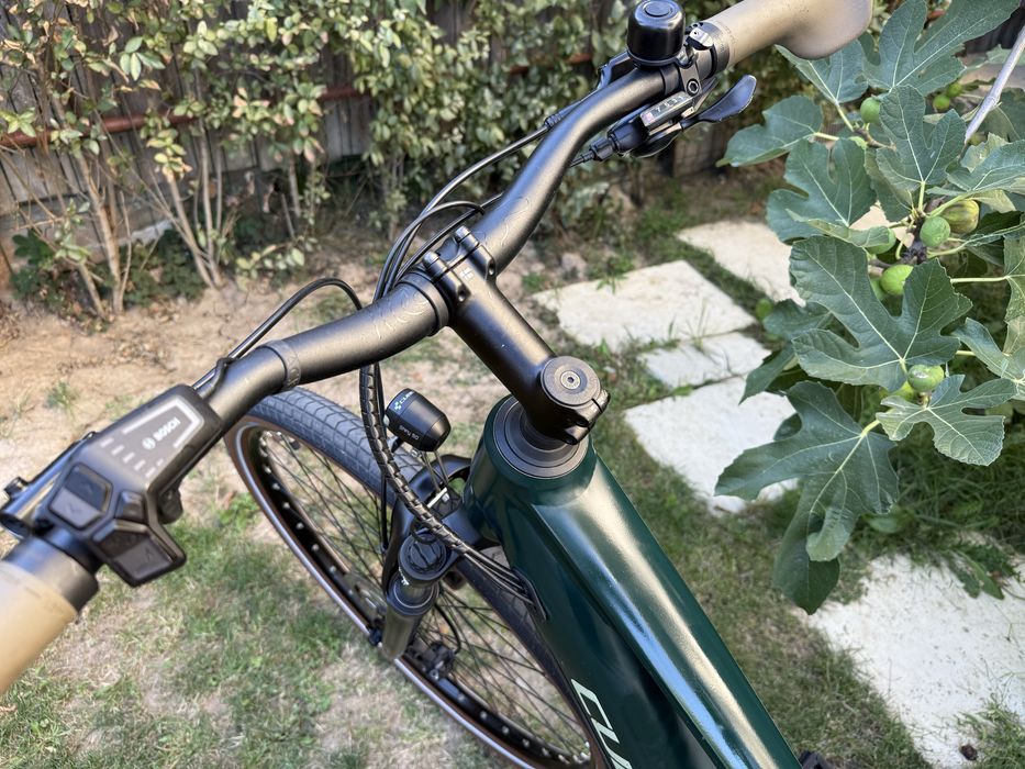 Bicicleta electrica CUBE Touring Hybrid One 625