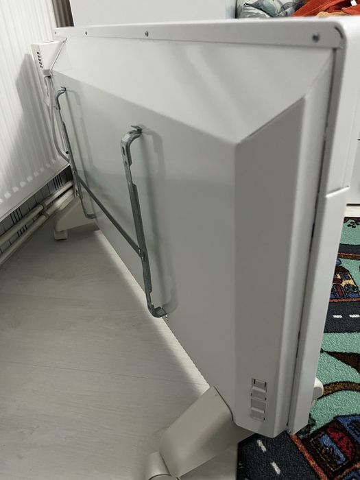 Конвектор AIRELEC 2500W