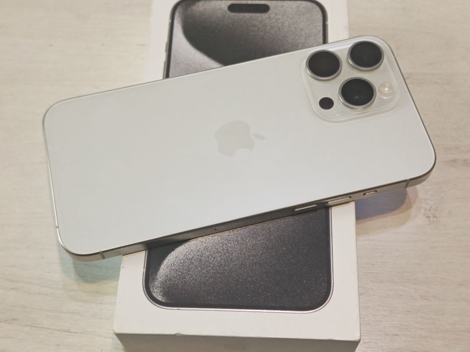 Бартер Като нов iPhone 15 Pro Max 5G 256 GB