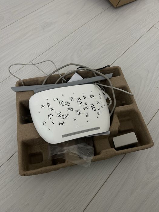 Продам новый Wi-Fi модем роутер TP-Link TD-W8961N (300 Mbps)