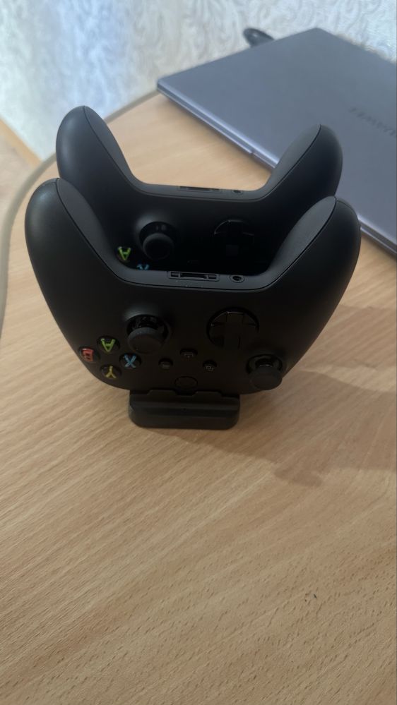 Xbox series X продам